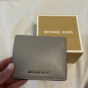 Never used Michael kors grey wallet